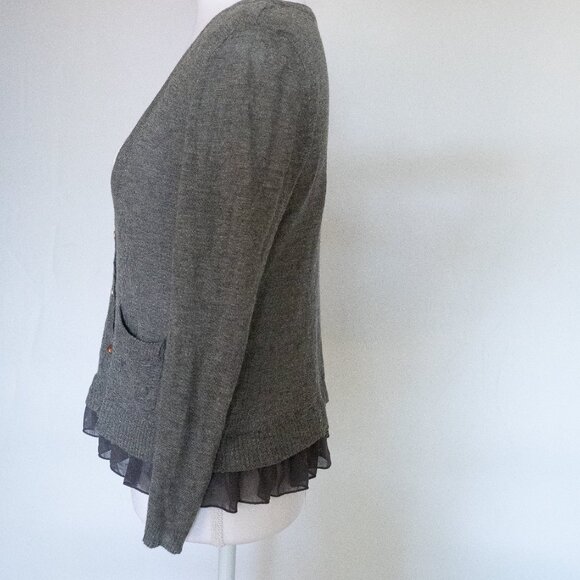 Elegant Gray Cardigan with Ruffle Hem - Picture 4 of 10